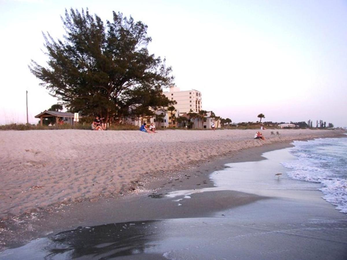 Venice Villas On The Beach Exterior photo