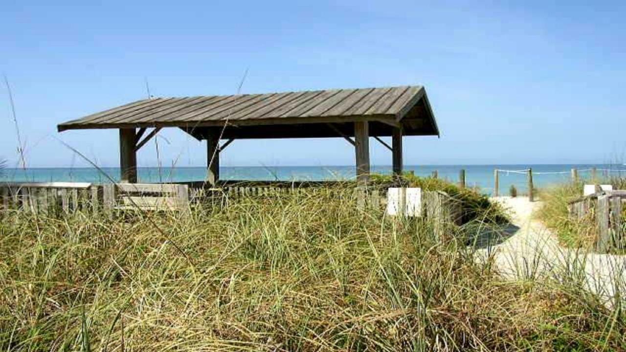 Venice Villas On The Beach Exterior photo